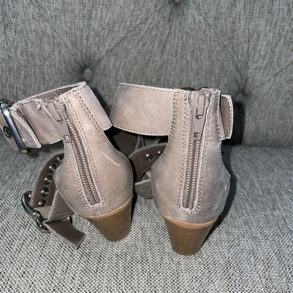 New Jeffrey Campbell Emilia Buckle Cutout Boot women size 5.5 - Picture 5 of 8